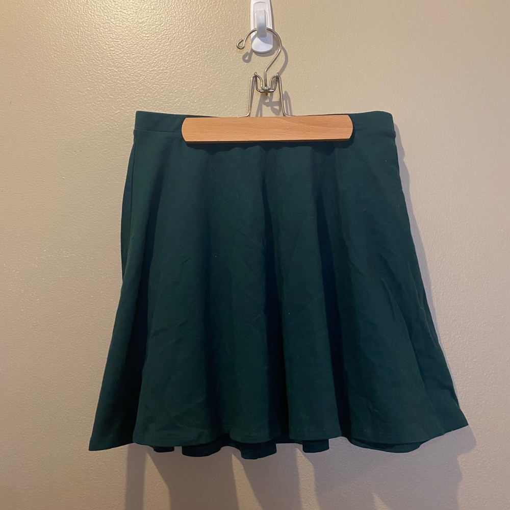Forever 21 skater skirts (2pk)
